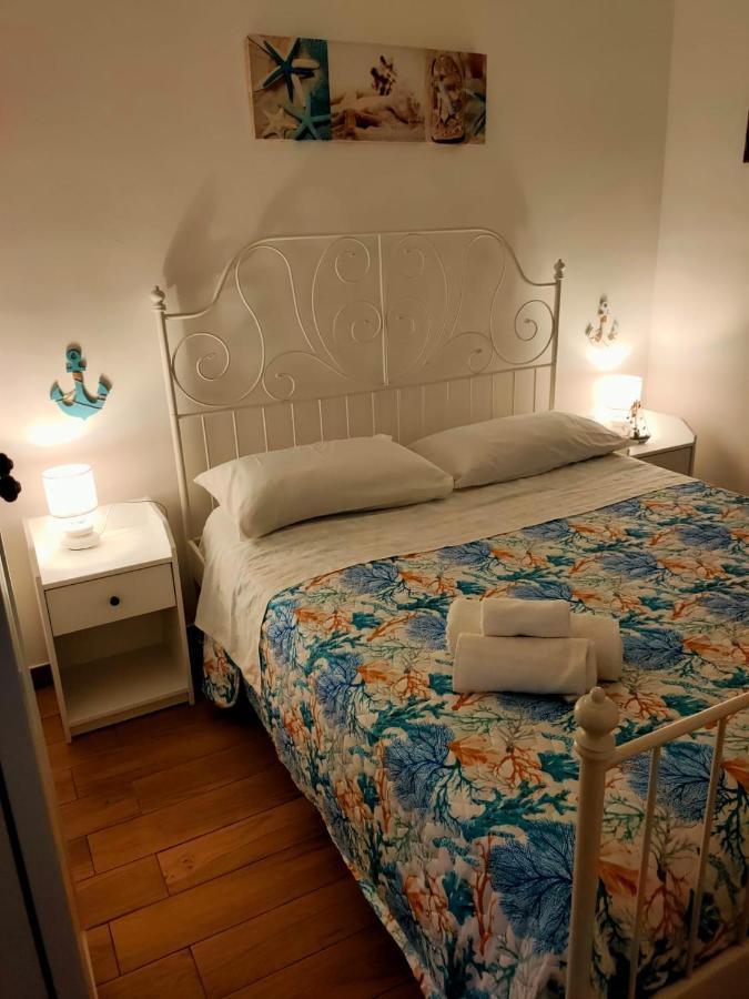 Seeonsea Apartment Agnone Bagni Buitenkant foto